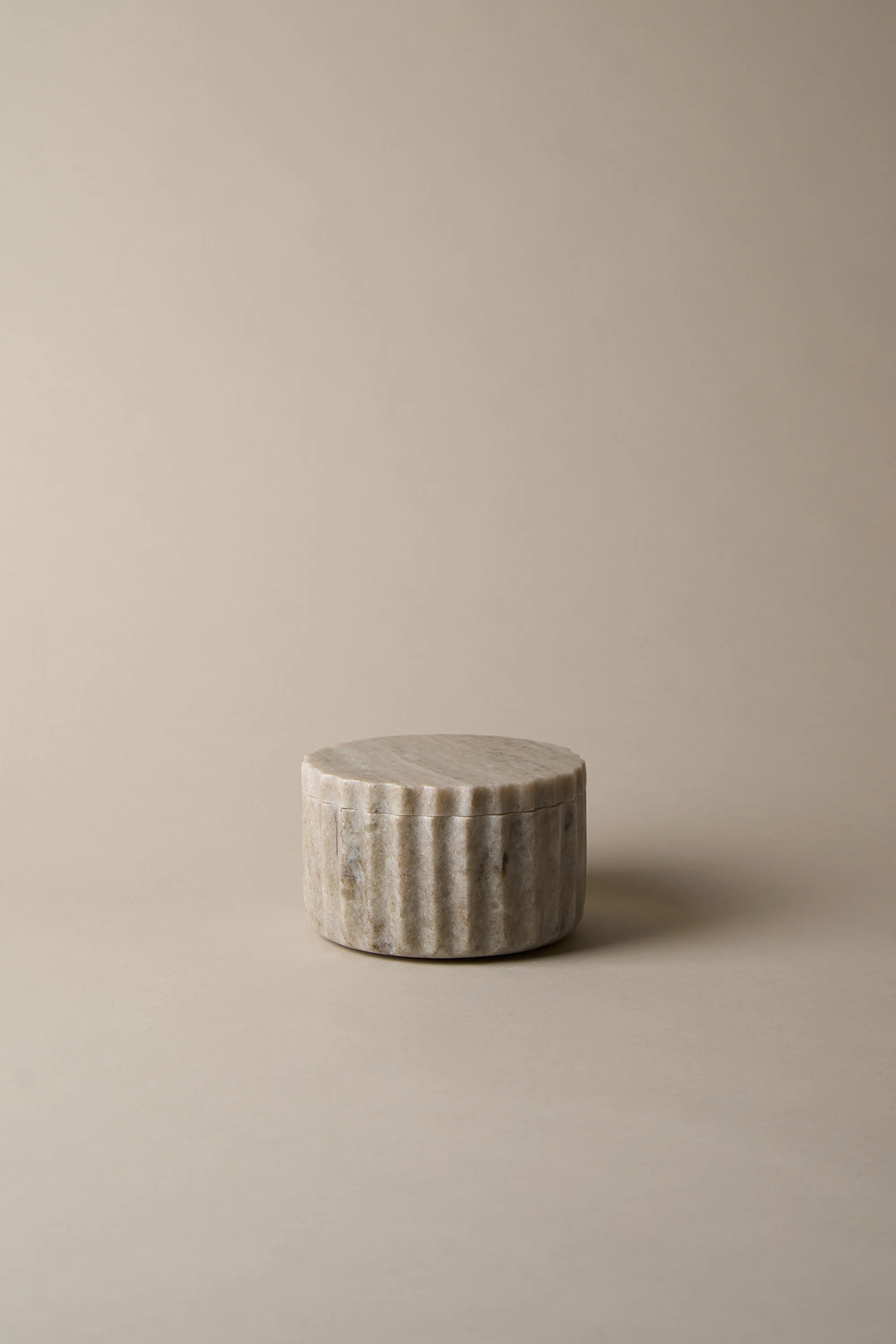 SHORT MARBLE CANISTER - Image 3