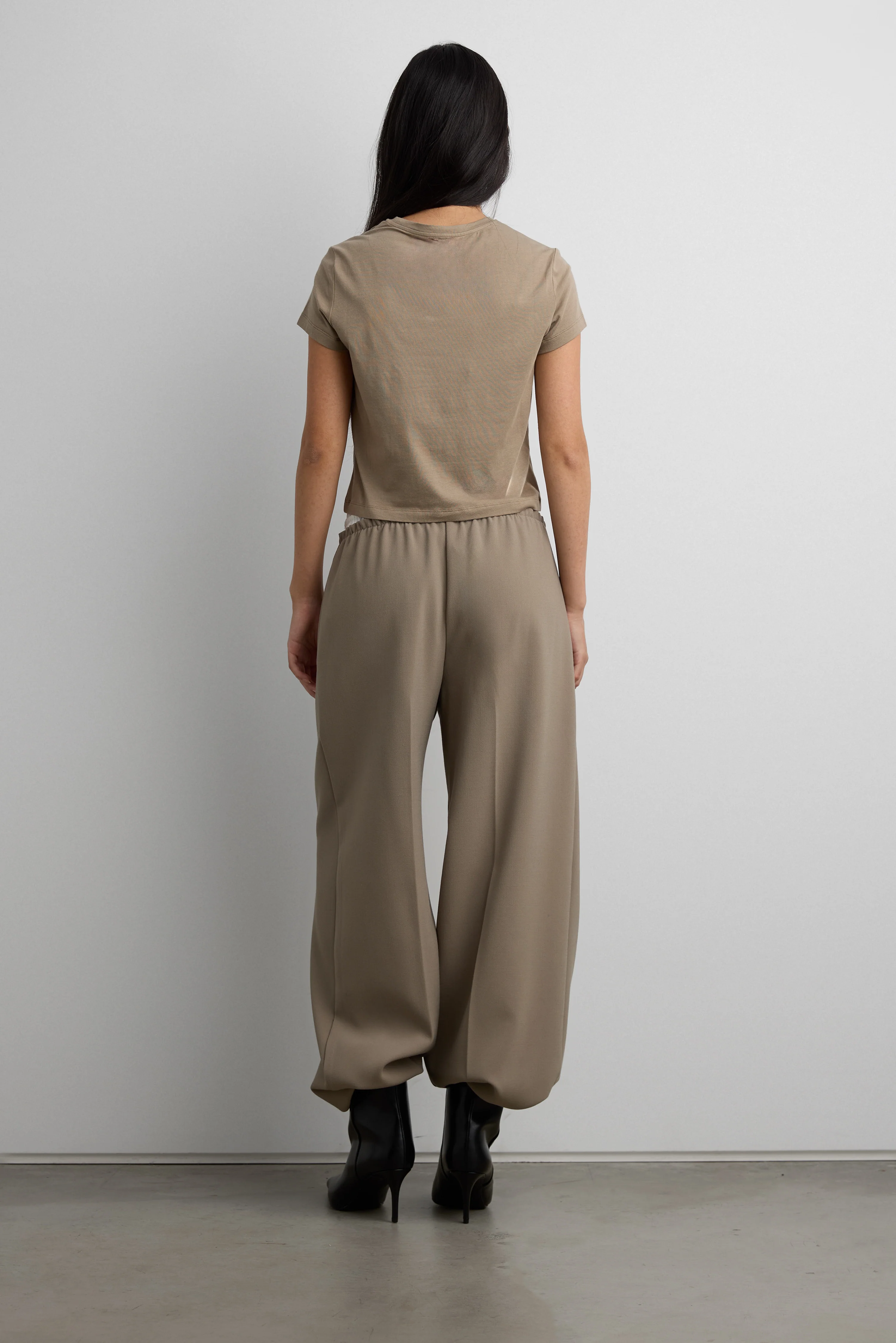 COTTON MODAL SLIM FIT CREWNECK T-SHIRT - Image 7