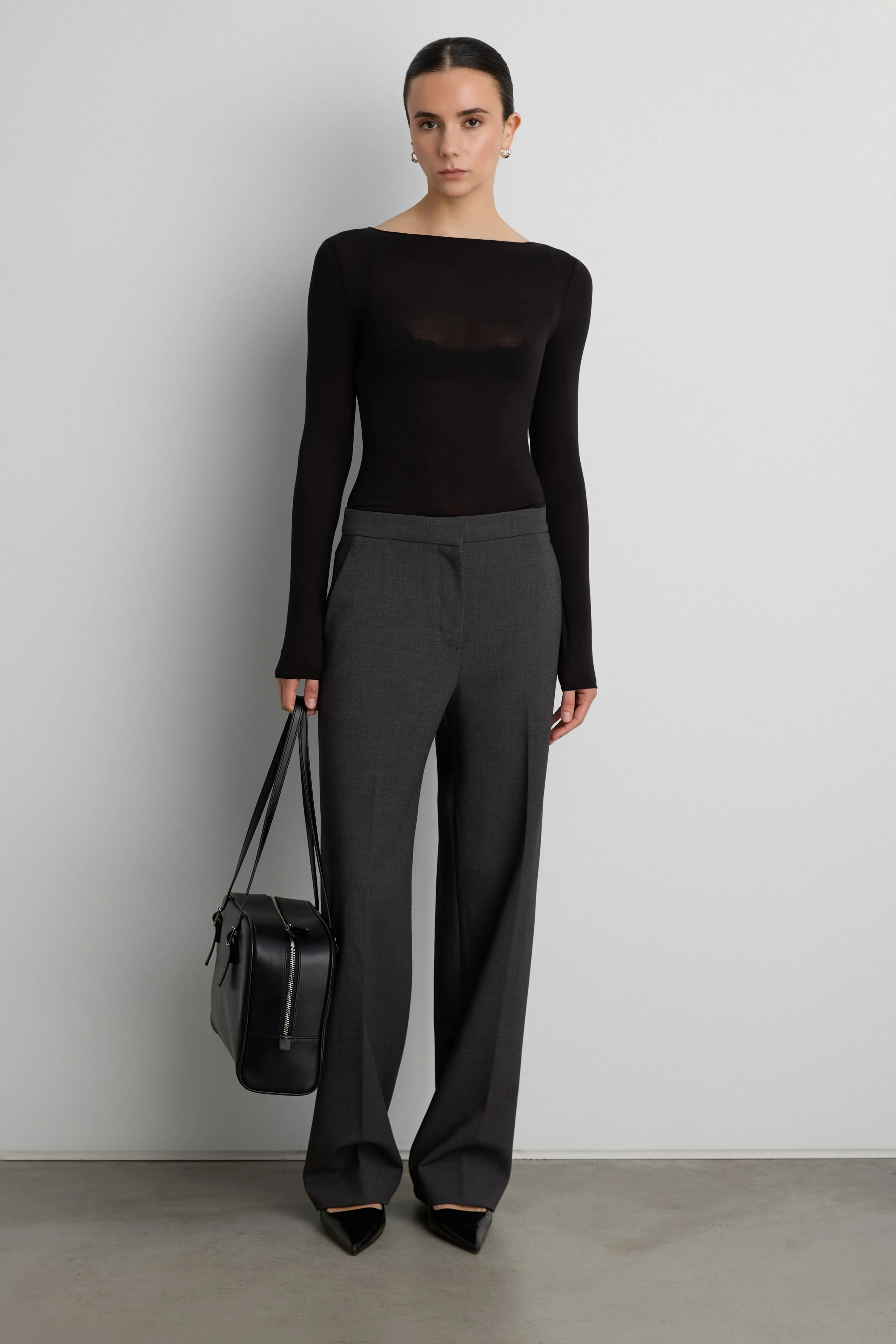 SHEER LIGHTWEIGHT BOAT NECK TOP - Image 6