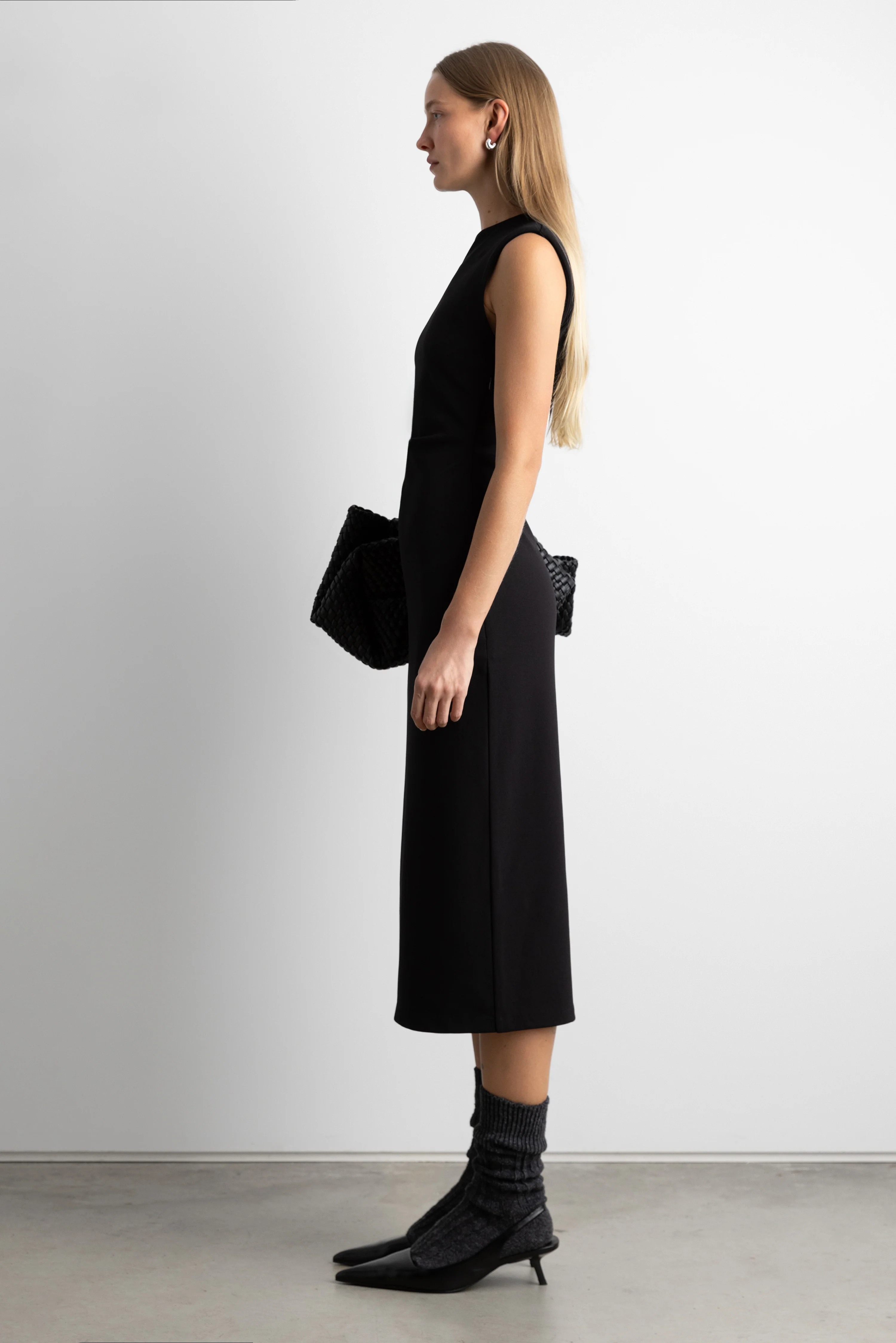 SLIM FIT MIDI DRESS - Image 2