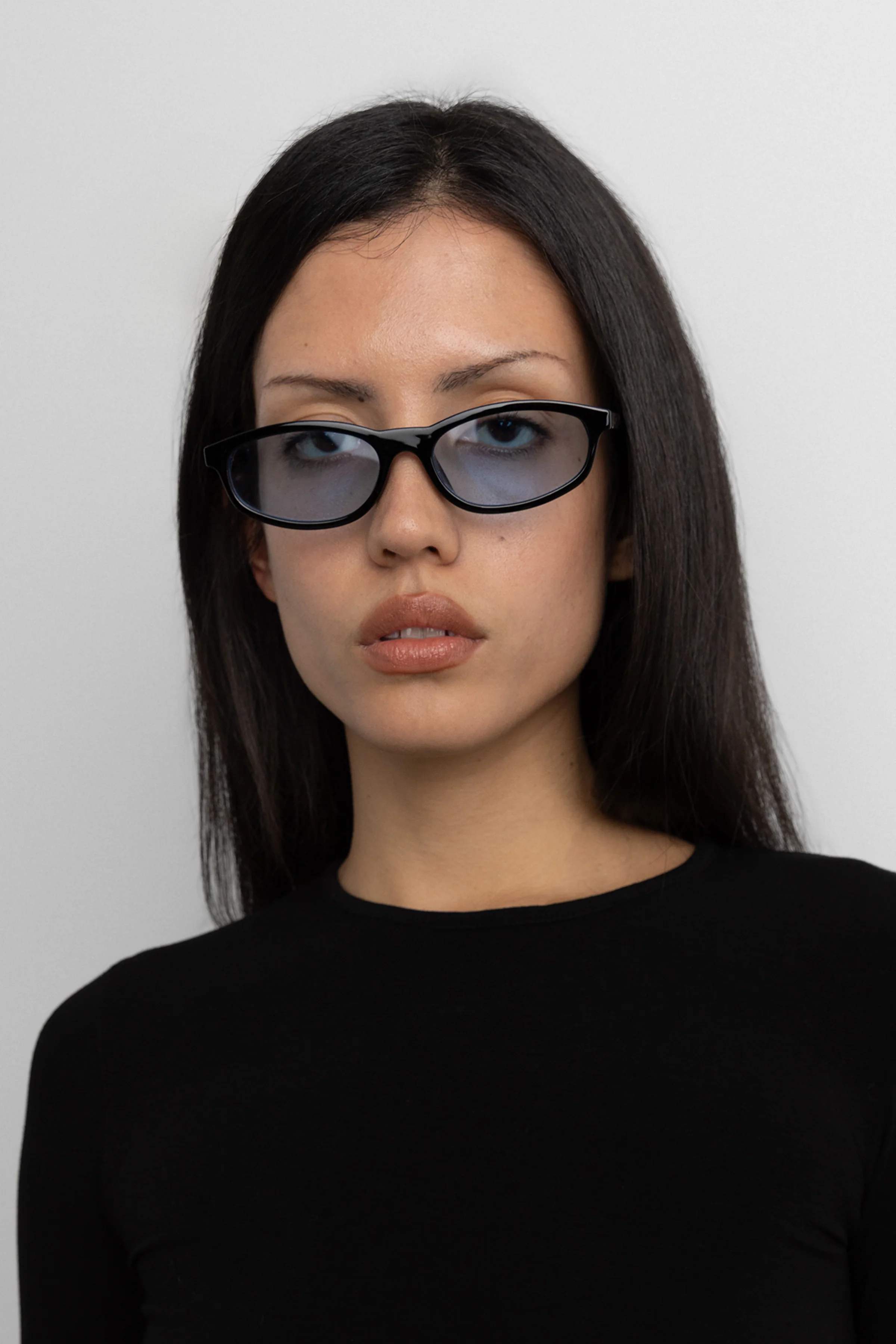 SLIM FRAME SUNGLASSES - Image 13