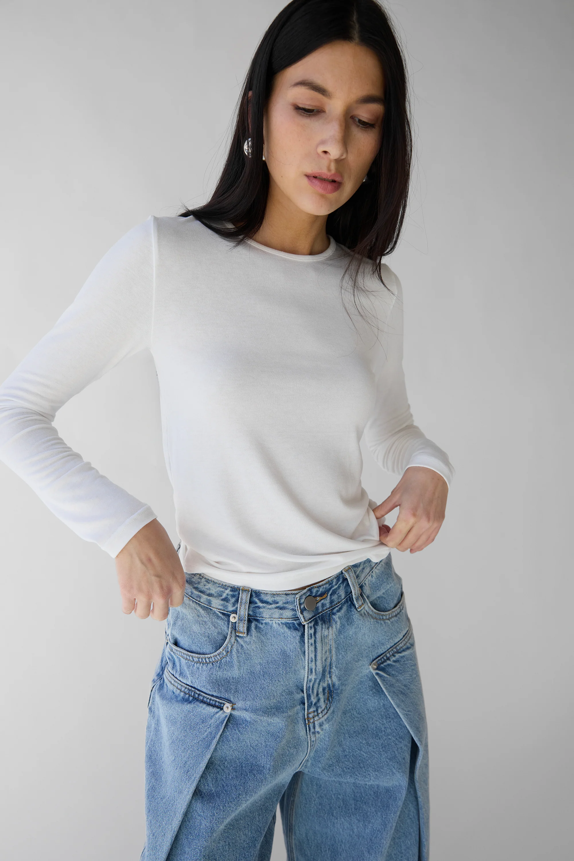 SOFT CLASSIC LONG SLEEVE TOP - Image 7