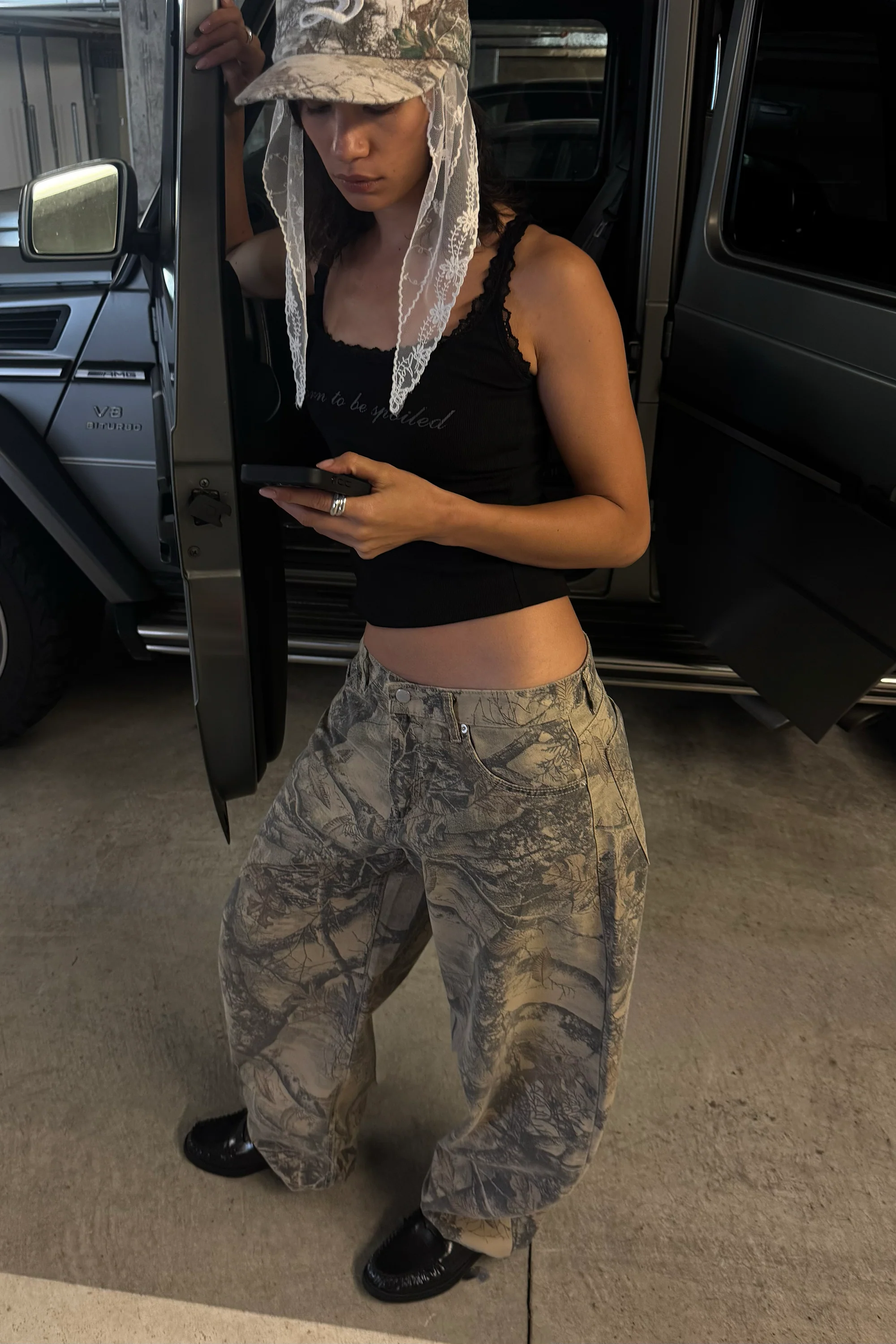 SPOILED LACE TRIM TANK TOP - Image 4
