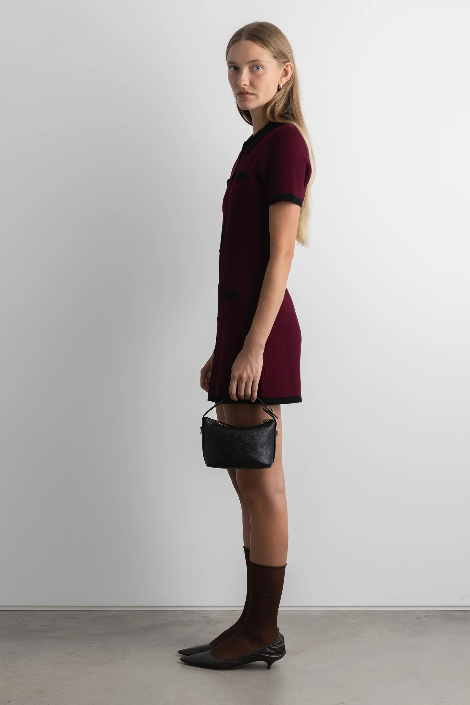 COLLARED CONTRAST TRIM KNIT MINI DRESS - Image 3