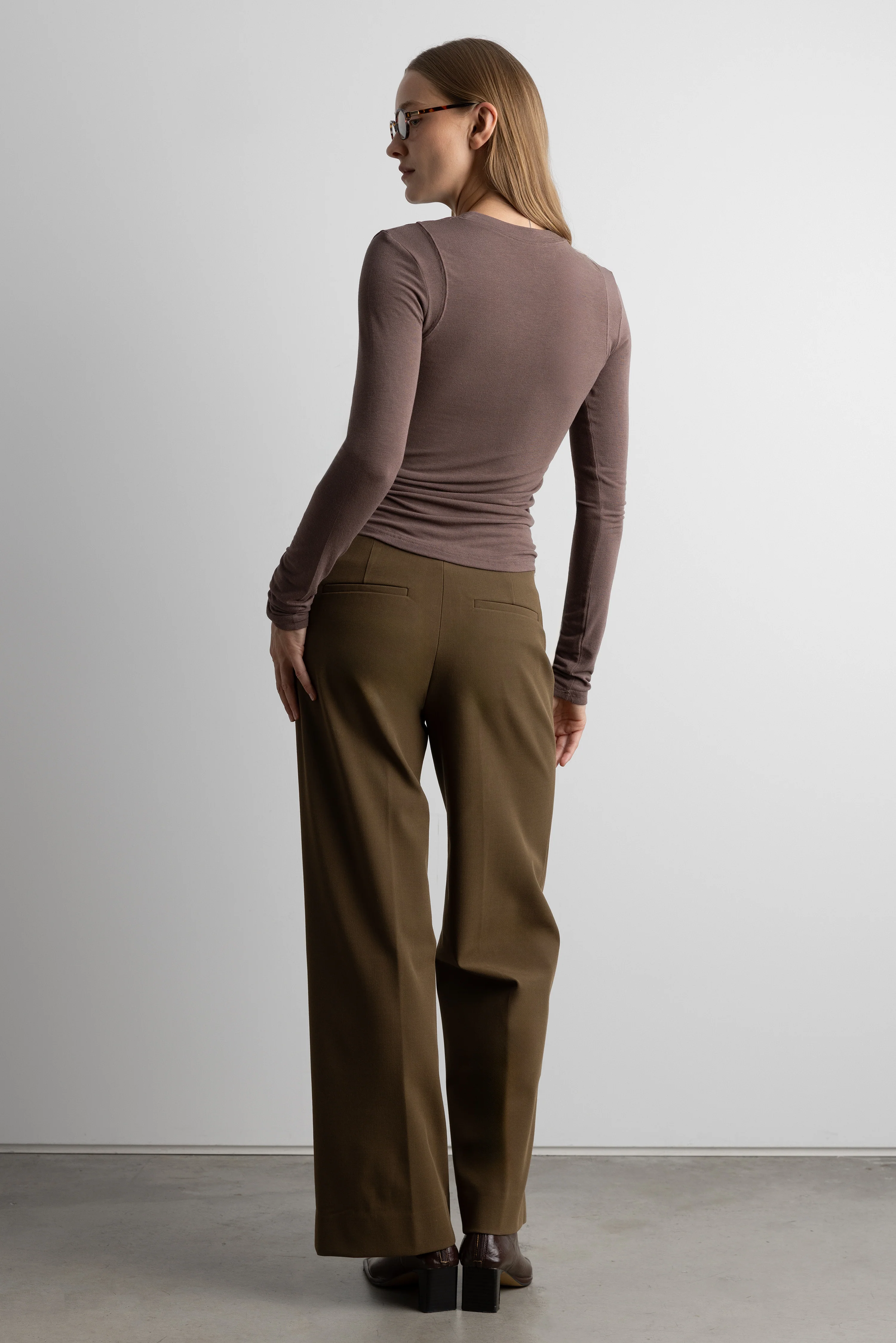 STITCHED SHOULDER LONG-SLEEVE T-SHIRT - Image 5
