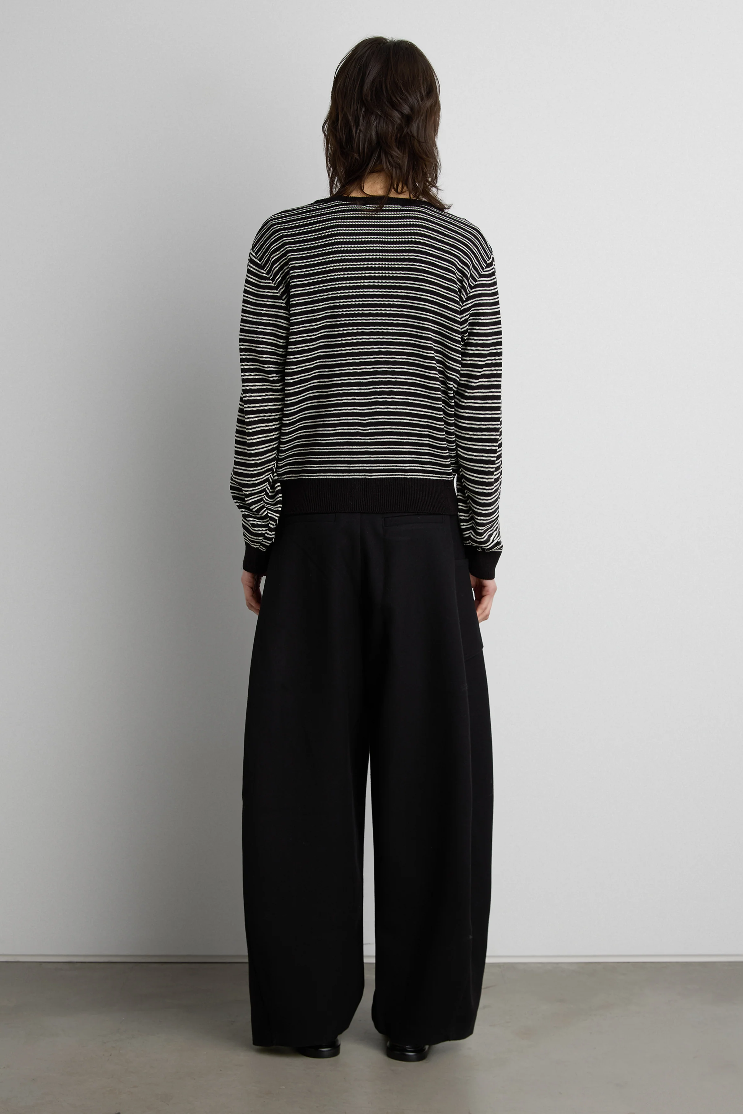 STRIPED ROUND NECK BUTTON UP CARDIGAN - Image 4
