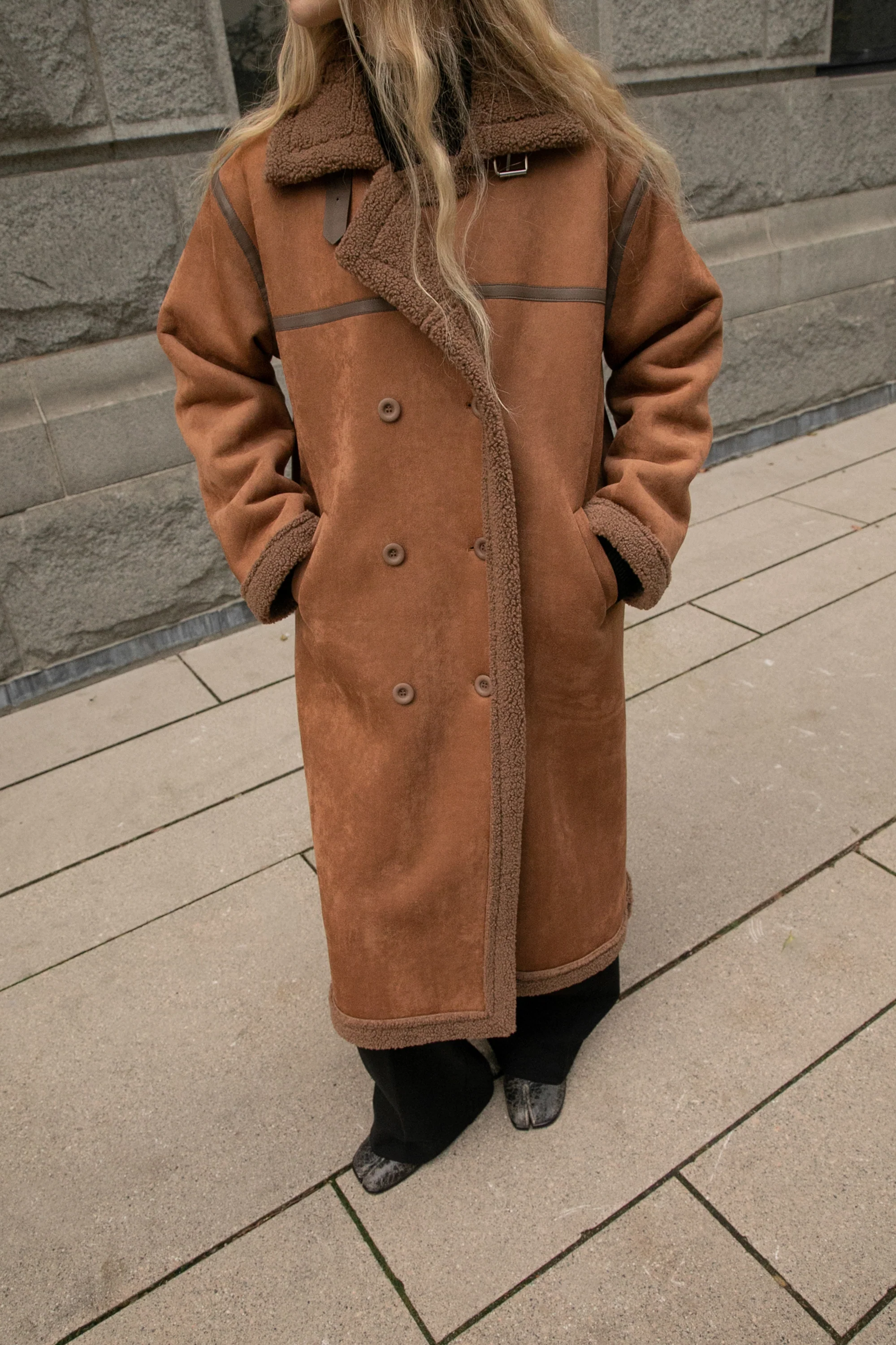 LONG VEGAN SUEDE SHERPA COAT - Image 6