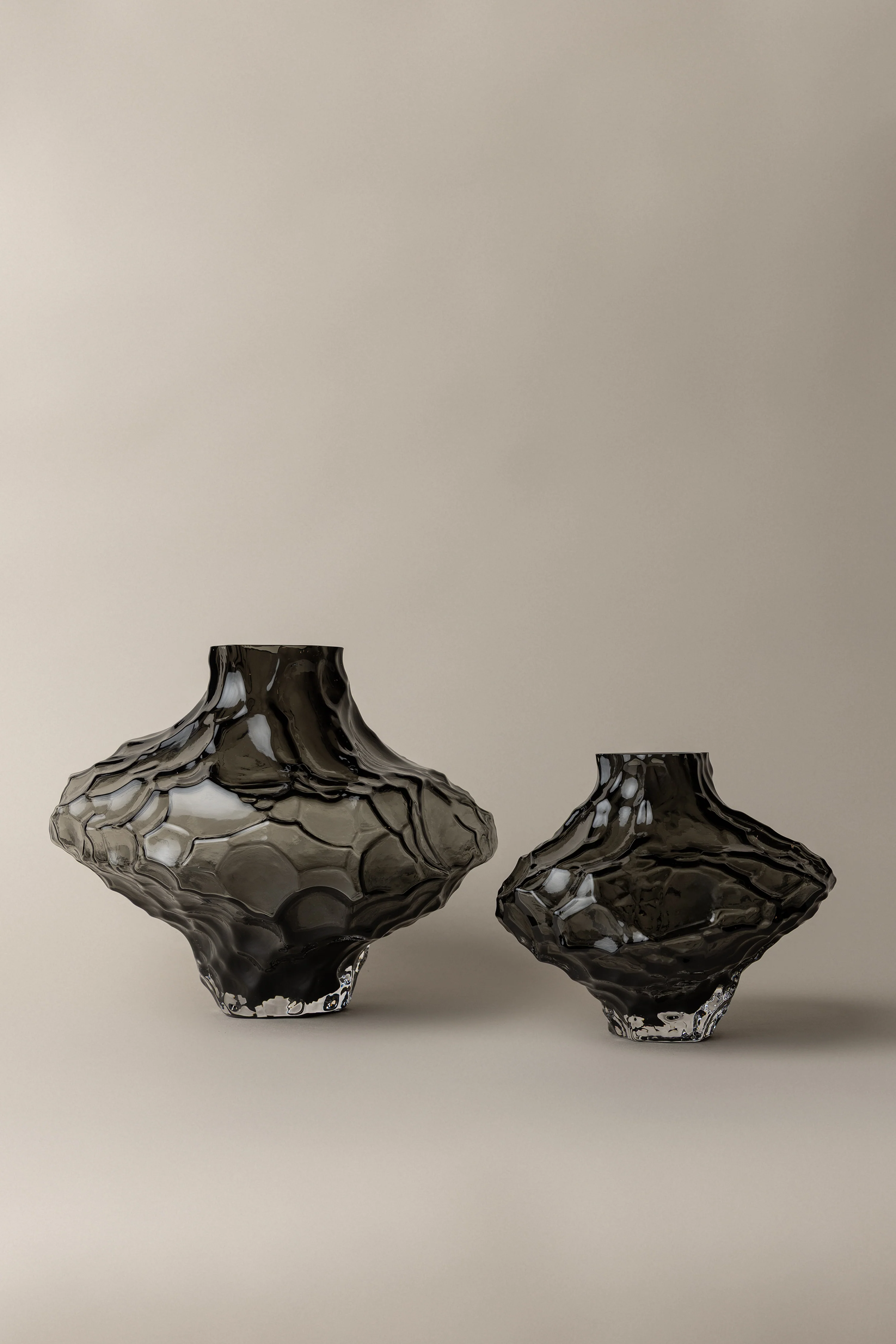 TERRA VASE SMALL - Image 3