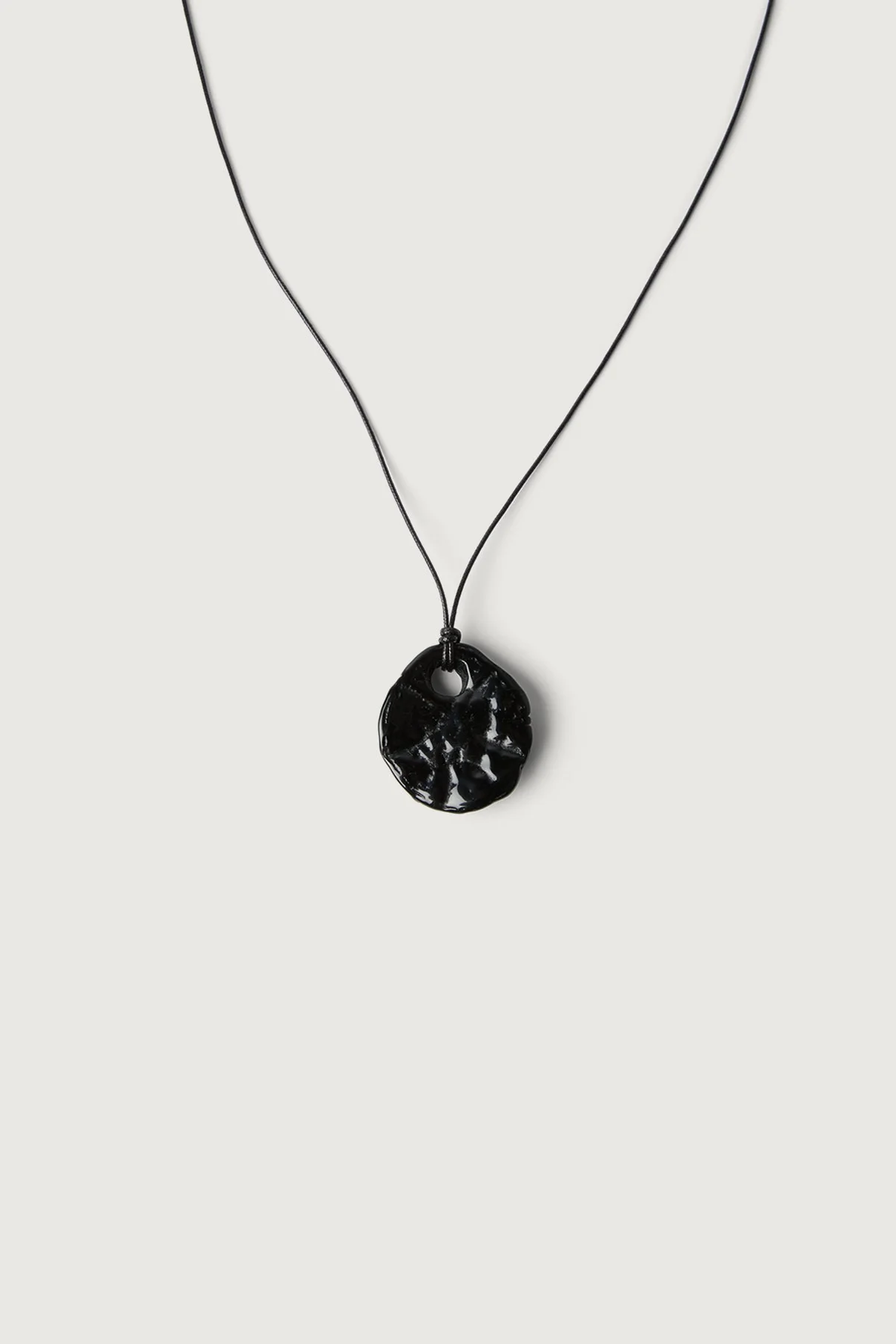 TEXTURED STONE PENDANT NECKLACE - Image 4