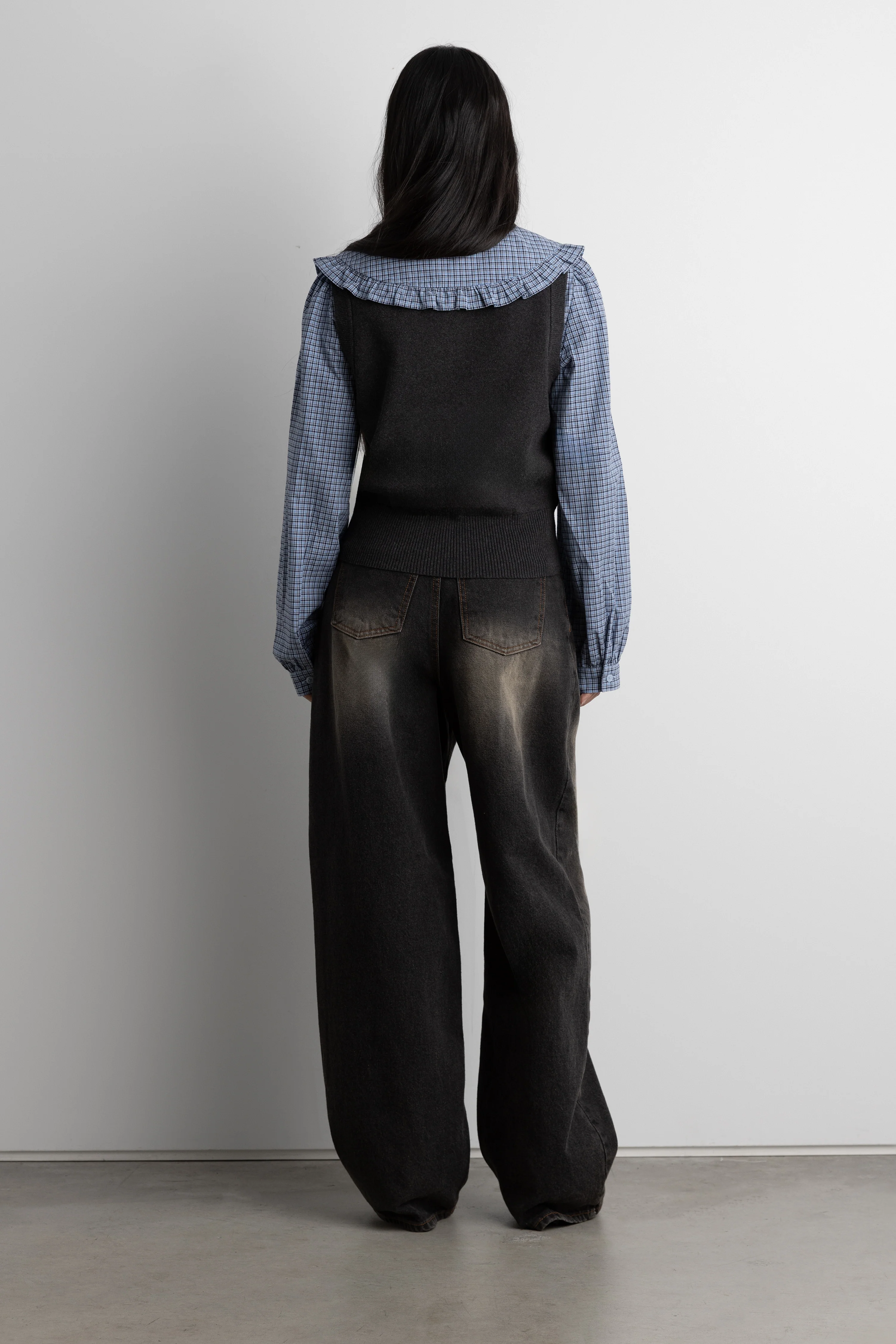 OPEN FRONT SWEATER VEST WITH TIES - Image 4