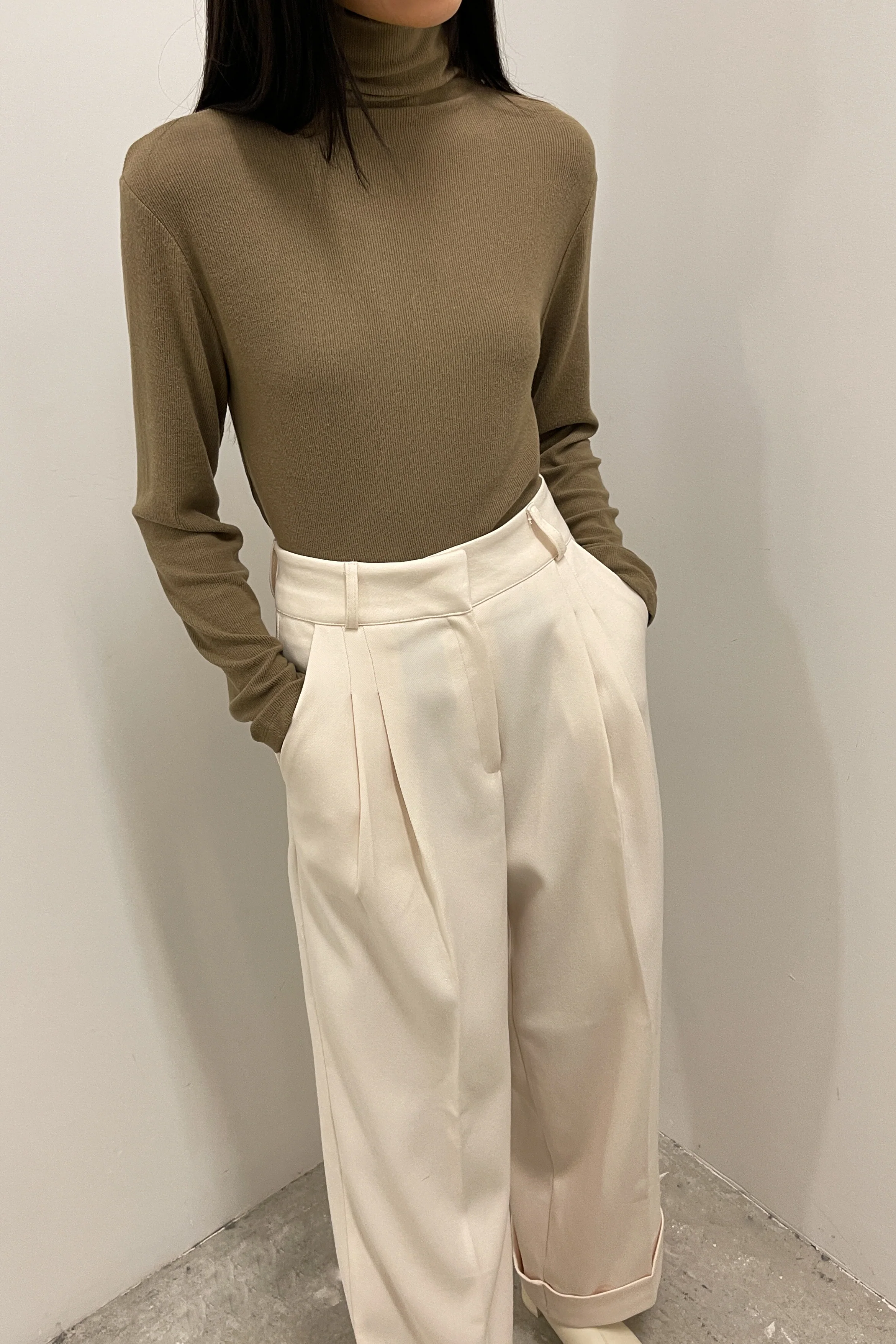 TURTLENECK TOP - Image 8