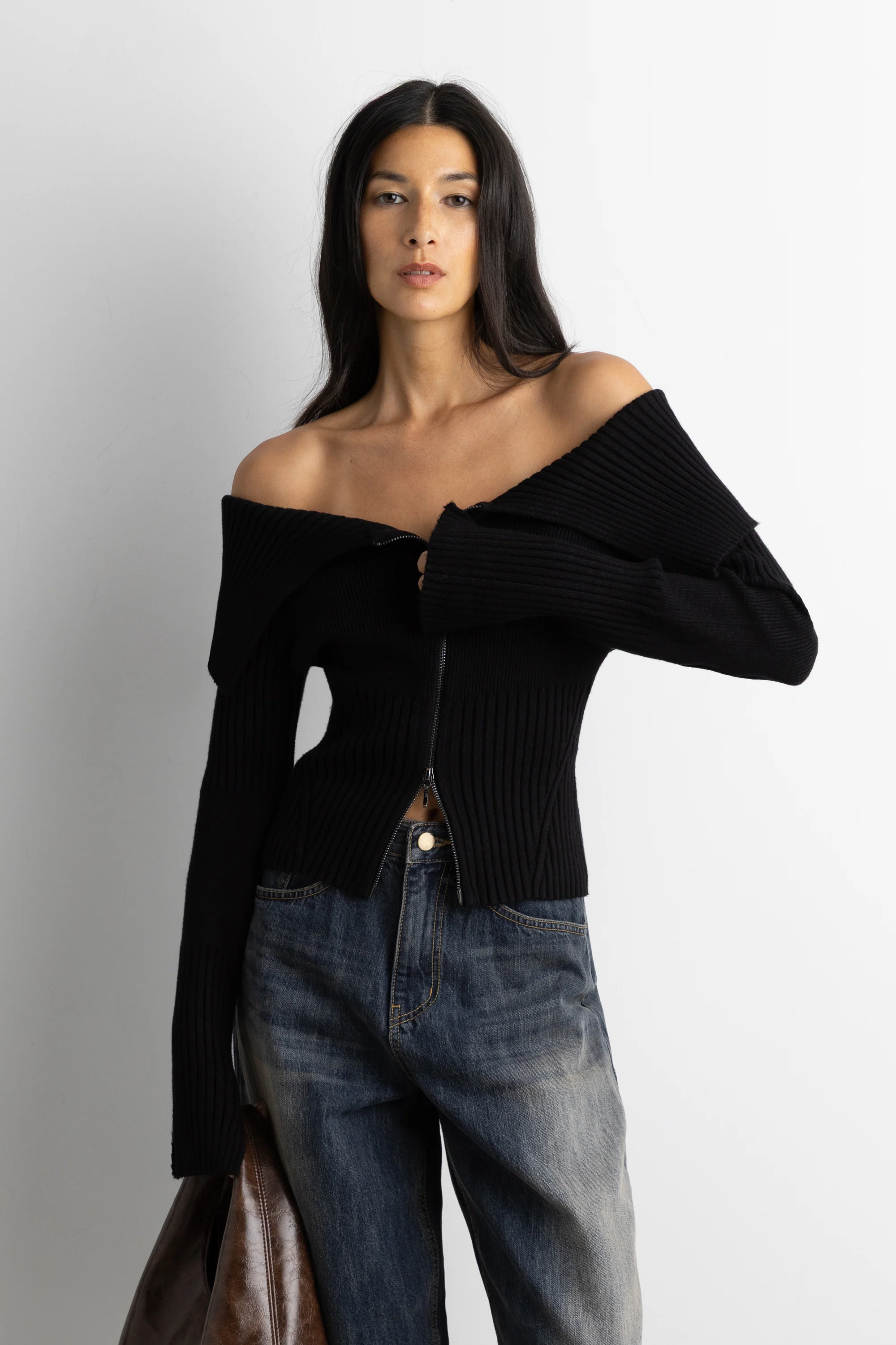 TWO-WAY ZIP FRONT OFF SHOULDER SWEATER - Image 2