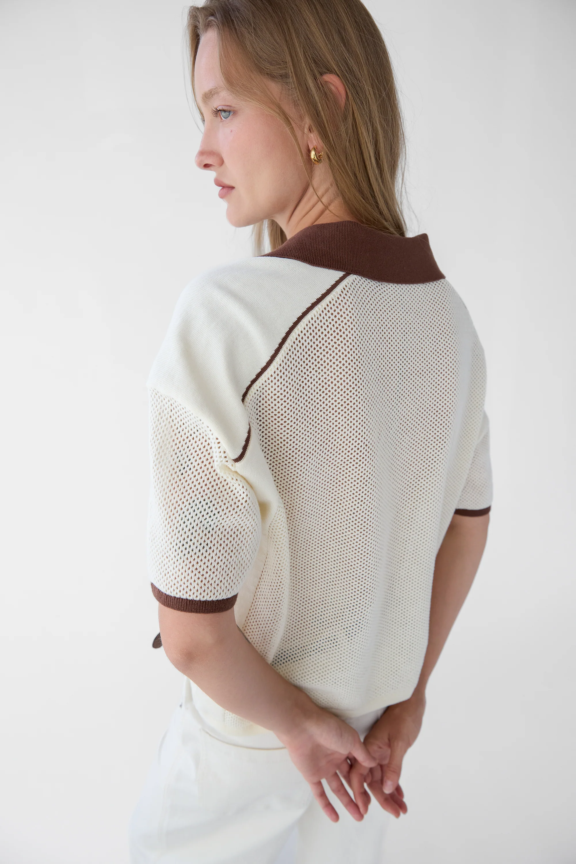 V-NECK MESH CROCHET POLO - Image 4