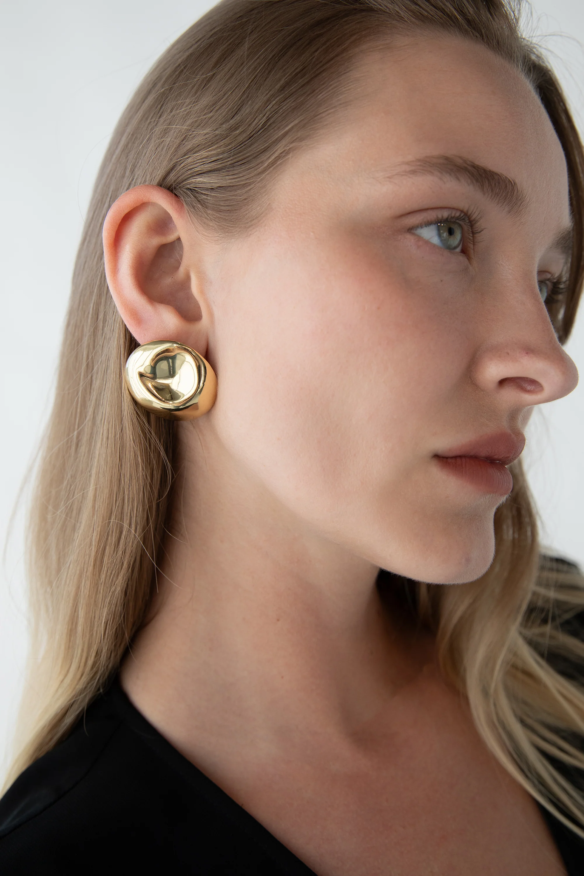 WARPED STUD EARRINGS - Image 3