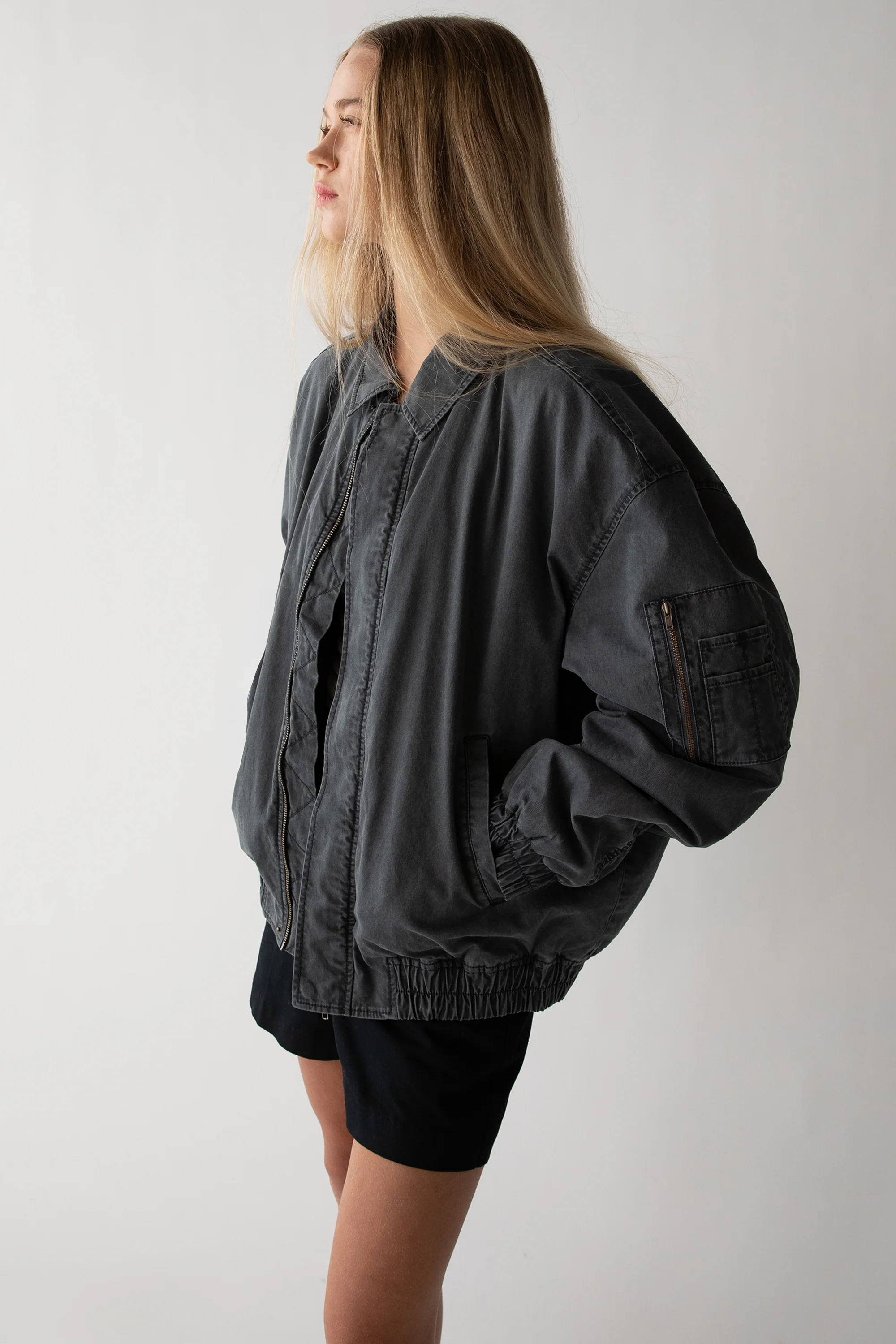 WASHED EFFECT COTTON UTILITY BOMBER JACKET - Image 7