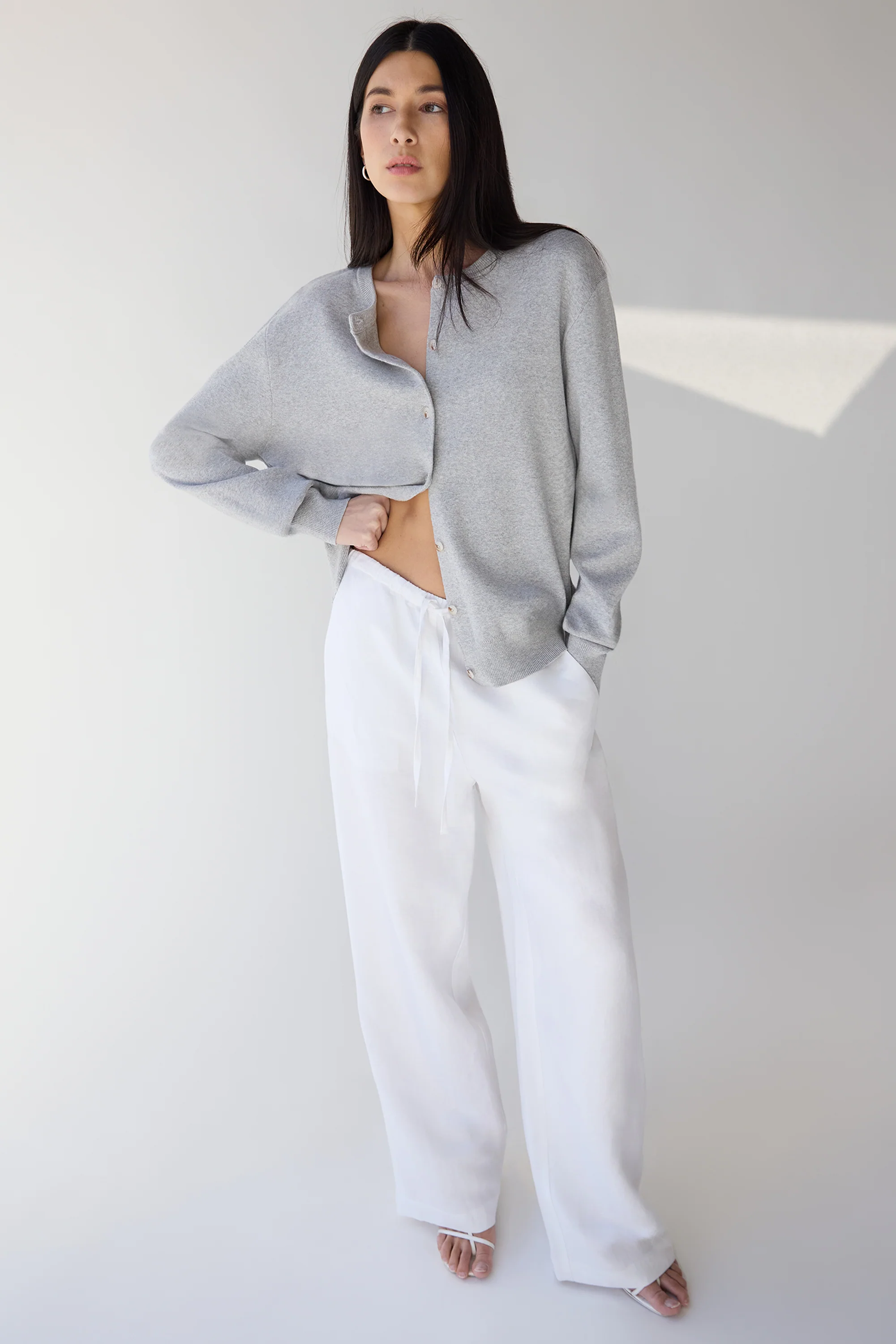 WHITE LINEN BLEND PANT WITH DRAWSTRING WAIST - Image 3