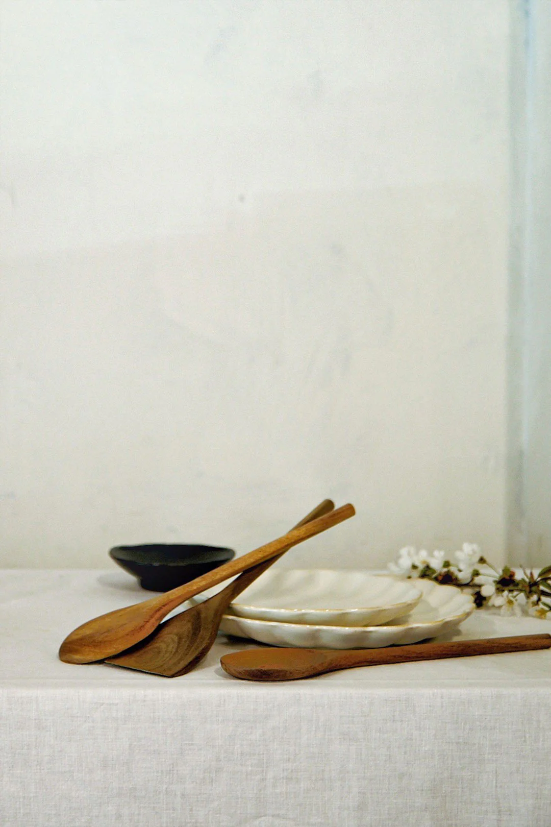 ACACIA UTENSILS, SET OF 3 - Image 2