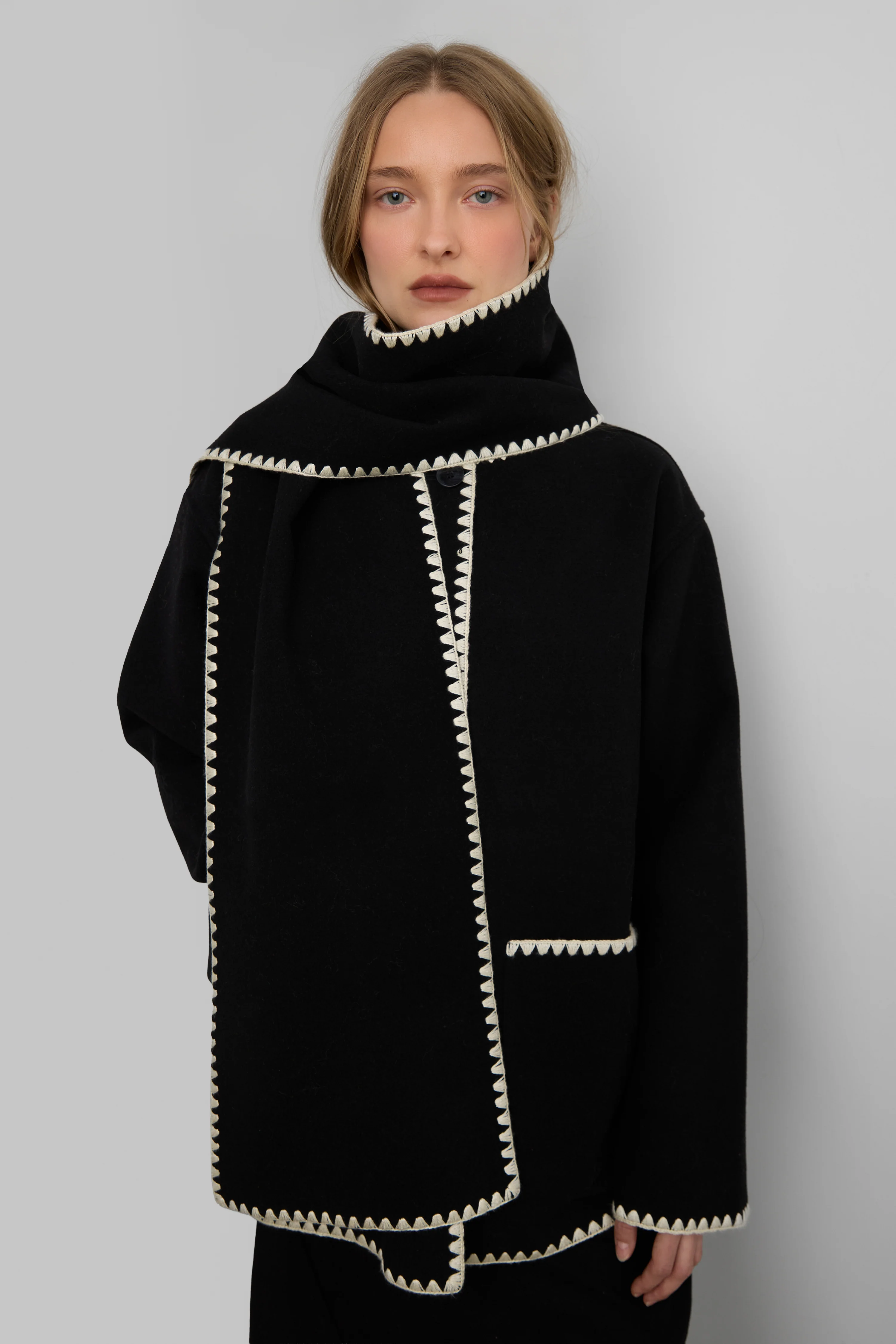 WOOL-BLEND CONTRAST STITCH SCARF JACKE - Image 3